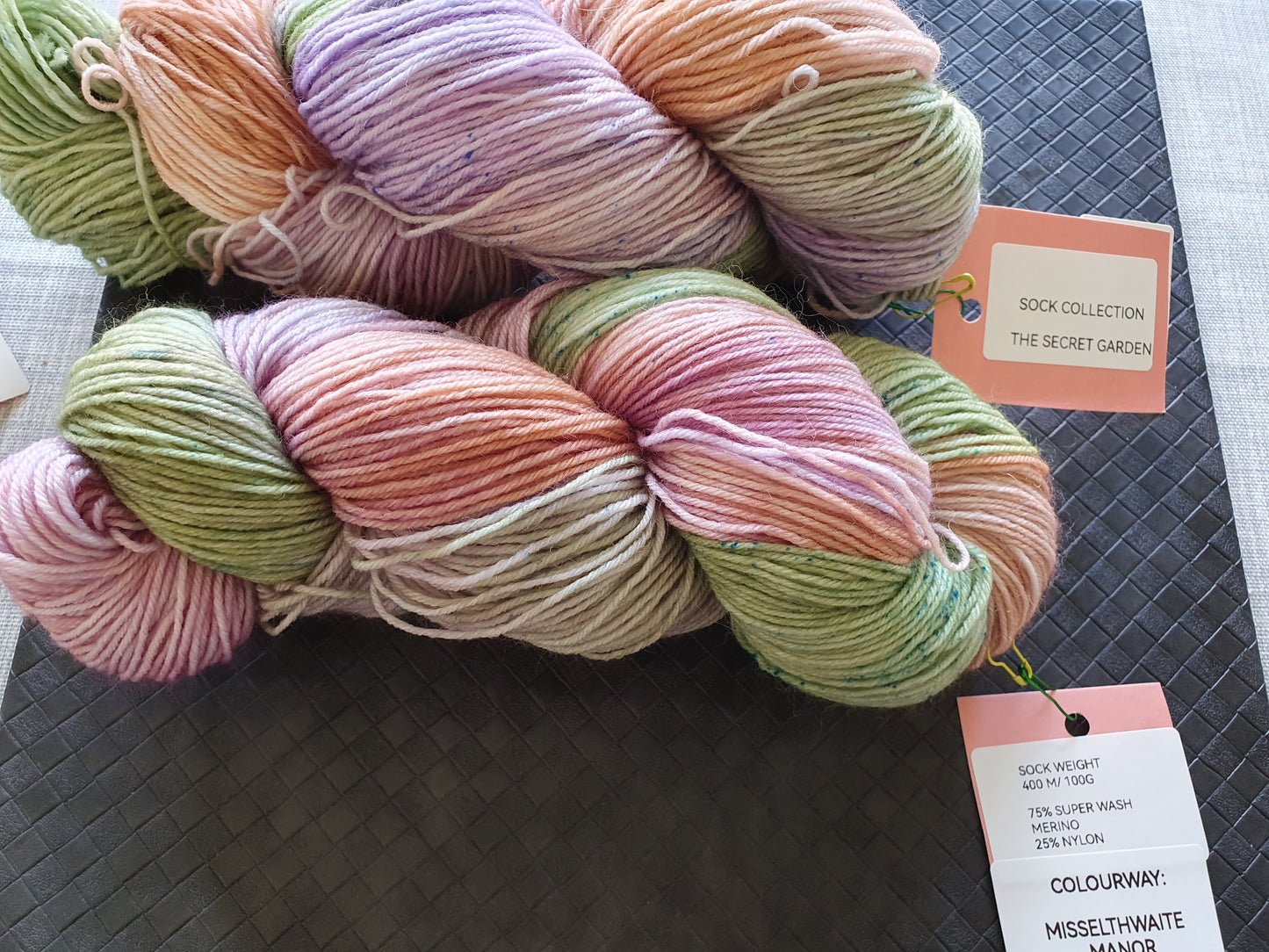 Misselthwaite Manor ( sock weight)